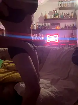 Snapshot of FetishFATALE72 chatting on 10/23/25, 10:30 FetishFATALE72 online show from 10/23/25, 10:30