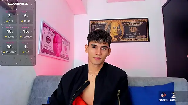 Snapshot of EstebanPerez_ chatting on 12/28/24, 03:15 EstebanPerez online show from 12/28/24, 03:15