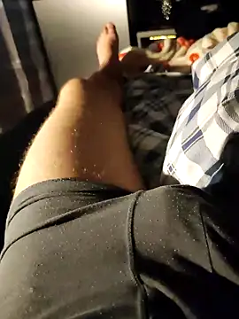 Snapshot of heszkewmeszke36 chatting on 10/28/25, 07:23 heszkewmeszke36 online show from 10/28/25, 07:23