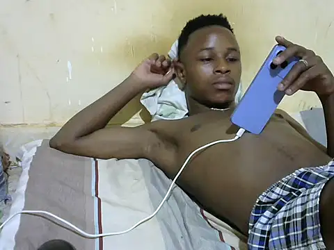 swthairydic online show from 12/04/25, 10:07