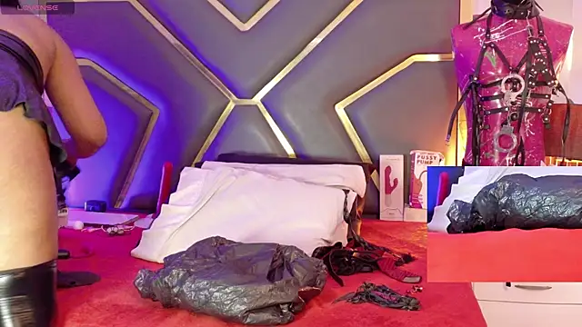 Scarlettt Ass online show from 04/04/26, 12:24