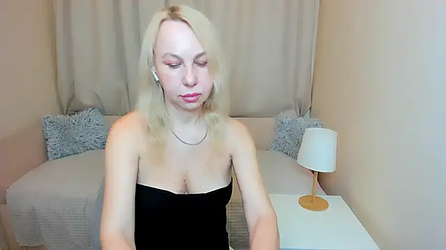 Anny Jey  online show from 03/07/26, 07:44