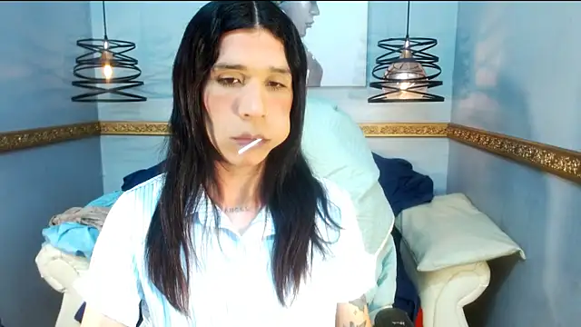 Snapshot of SaraSofia44 chatting on 06/27/26, 06:02 SaraSofia44 online show from 06/27/26, 06:02