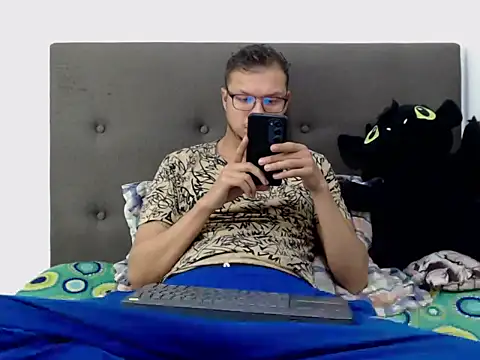 andy loverxx online show from 02/22/26, 12:01