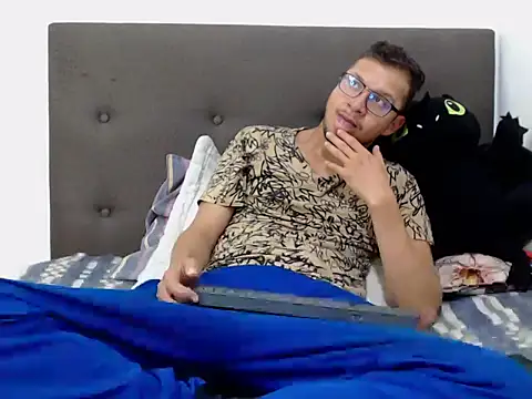 andy loverxx online show from 02/23/26, 12:09