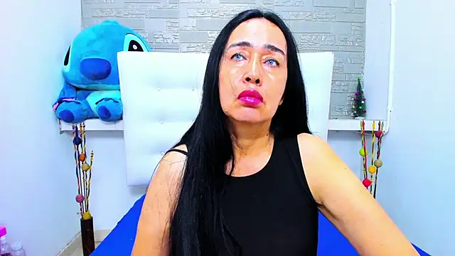 HorniestMilf online show from 10/11/25, 03:32