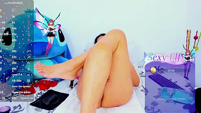 HorniestMilf online show from 04/18/26, 09:15