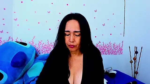 Snapshot of HorniestMilf chatting on 06/06/26, 07:07 HorniestMilf online show from 06/06/26, 07:07
