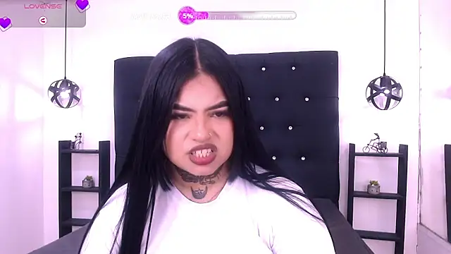 Mels  online show from 11/11/25, 04:51