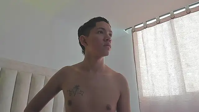 JulianRose 1 online show from 03/05/25, 02:56