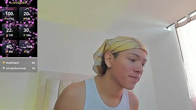 JulianRose 1 online show from 03/16/25, 03:06