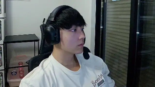 Tkcqcc online show from 02/25/26, 01:32