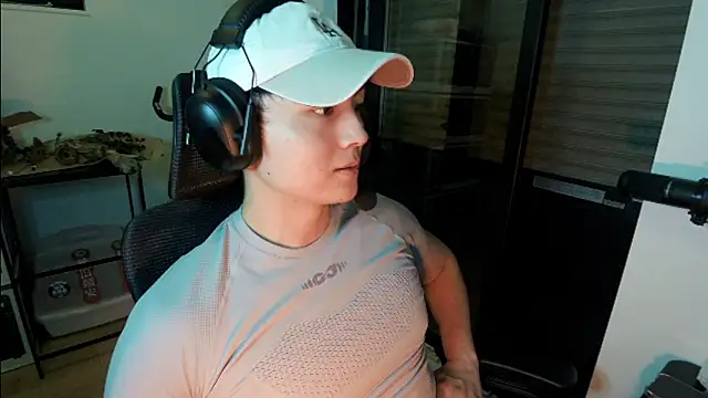 Tkcqcc online show from 04/24/26, 03:25