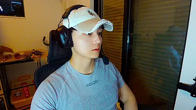 Tkcqcc online show from 06/08/26, 05:13