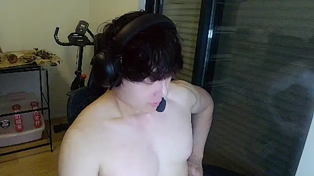 Snapshot of Tkcqcc chatting on 07/28/26, 03:32 Tkcqcc online show from 07/28/26, 03:32