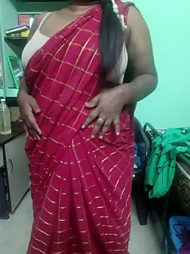 Snapshot of tamil_monasexy chatting on 11/07/25, 10:32 tamil monasexy online show from 11/07/25, 10:32