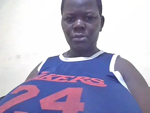 pritty-leila online show from 04/26/26, 11:41