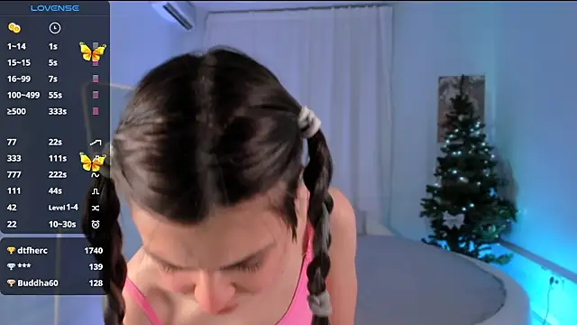 Lil Amelie online show from 12/14/24, 05:03