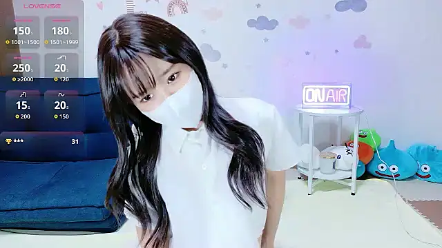 Snapshot of _Iroha_99 chatting on 10/09/25, 01:47 Iroha 99 online show from 10/09/25, 01:47