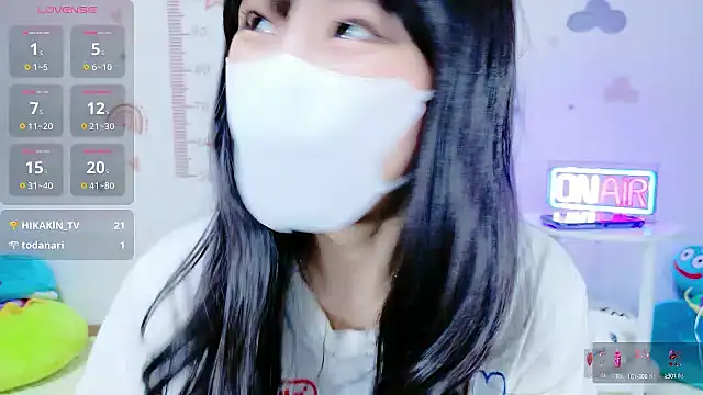 Snapshot of _Iroha_99 chatting on 10/15/25, 01:50 Iroha 99 online show from 10/15/25, 01:50