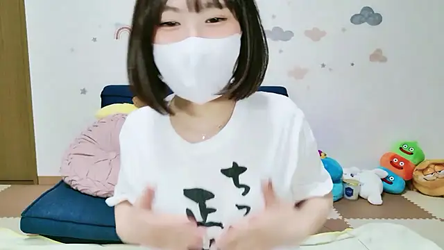 Snapshot of _Iroha_99 chatting on 05/18/26, 02:34 Iroha 99 online show from 05/18/26, 02:34