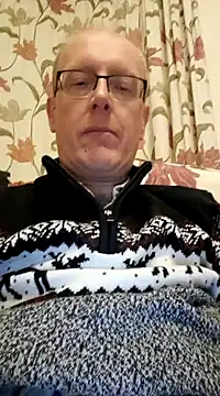 fastfun2012 online show from 01/01/25, 12:43