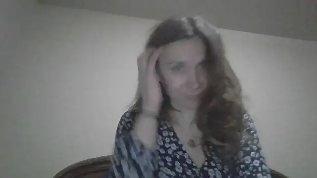 JasmineGlamour online show from 12/22/25, 08:50