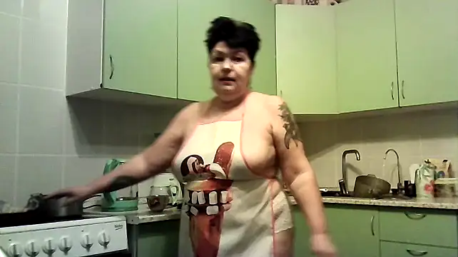 Snapshot of FantasyMichelle chatting on 01/09/25, 02:18 FantasyMichelle online show from 01/09/25, 02:18