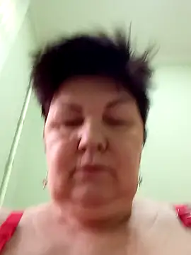 Snapshot of FantasyMichelle chatting on 02/04/25, 01:16 FantasyMichelle online show from 02/04/25, 01:16