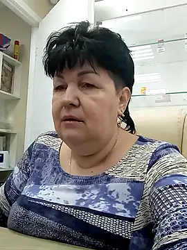 Snapshot of FantasyMichelle chatting on 03/04/25, 07:41 FantasyMichelle online show from 03/04/25, 07:41