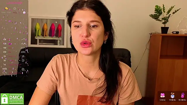 Alianna Solo Kisses online show from 01/19/26, 12:31