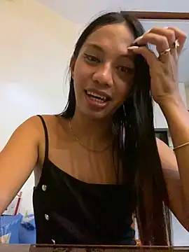 whiteladyboy online show from 10/18/25, 03:02