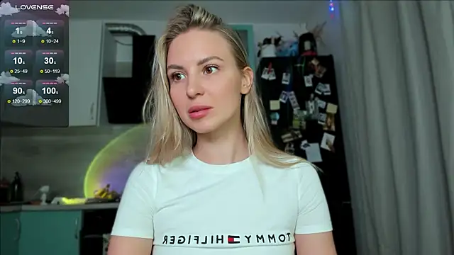 Snapshot of Sp1cyme chatting on 12/15/24, 03:53 Sp1cyme online show from 12/15/24, 03:53