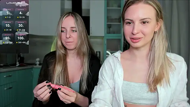 Snapshot of Sp1cyme chatting on 12/20/24, 02:16 Sp1cyme online show from 12/20/24, 02:16