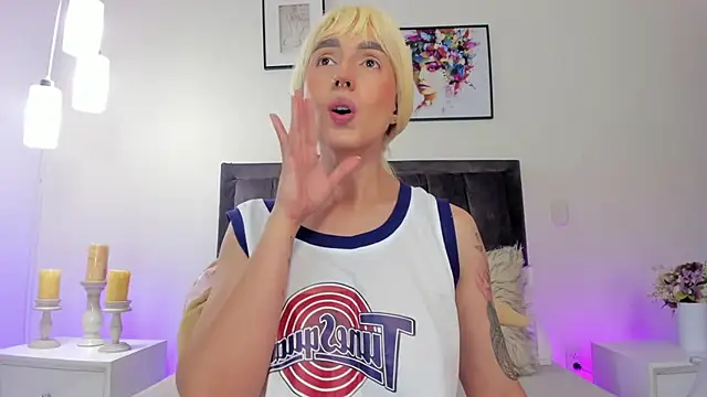 helen mooree online show from 01/17/26, 01:16