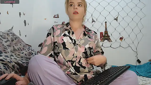 hotmilf4uxxx online show from 10/02/25, 09:38