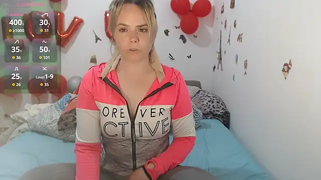 hotmilf4uxxx online show from 04/23/26, 10:47