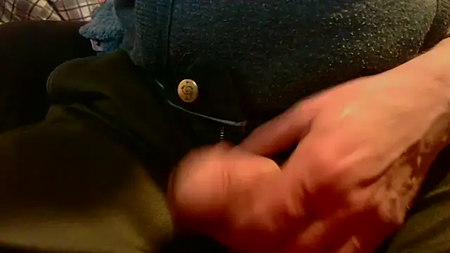 T0Yforeskin online show from 02/16/26, 08:05