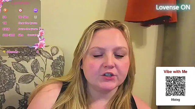 PhatAssBlond online show from 04/03/26, 12:08