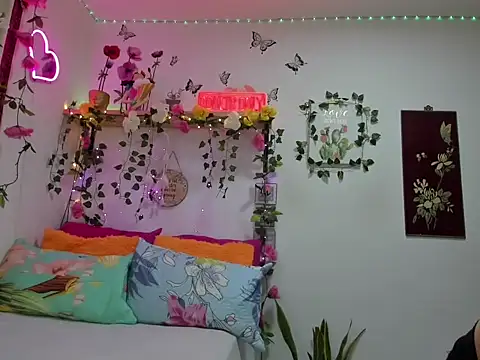 anasttacia 210 online show from 10/09/25, 04:10