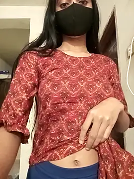 Snapshot of Raya-Moni chatting on 11/22/25, 03:00 Raya-Moni online show from 11/22/25, 03:00