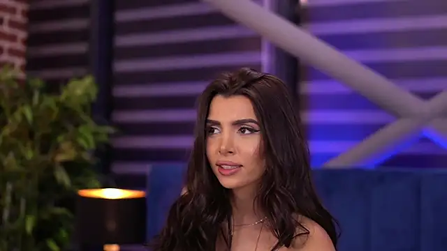 Snapshot of NicoleCellini chatting on 01/16/25, 12:45 NicoleCellini online show from 01/16/25, 12:45