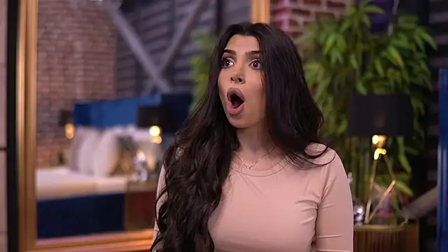 NicoleCellini online show from 11/05/25, 06:30