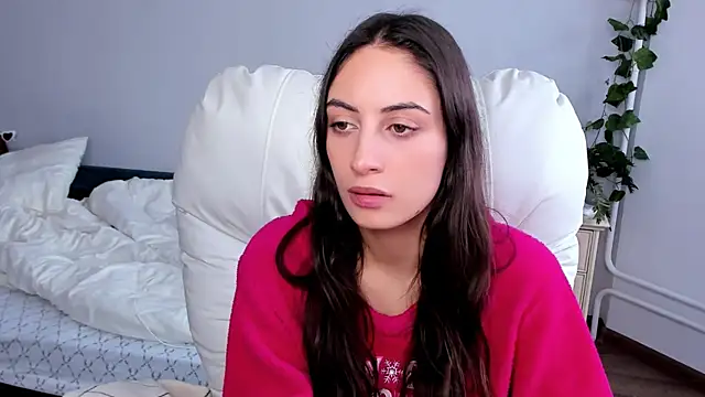 Snapshot of Melanie_Angel chatting on 03/01/25, 01:40 Melanie Angel online show from 03/01/25, 01:40