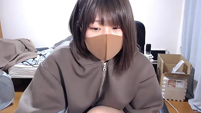 izumi  123 online show from 12/29/24, 12:45