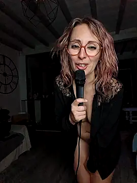 Snapshot of Jade_Emeraud chatting on 03/16/25, 04:45 Jade Emeraud online show from 03/16/25, 04:45