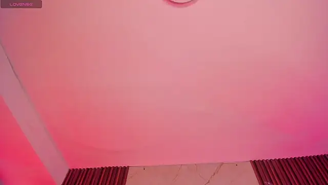 Emiilycollins online show from 12/27/24, 01:53