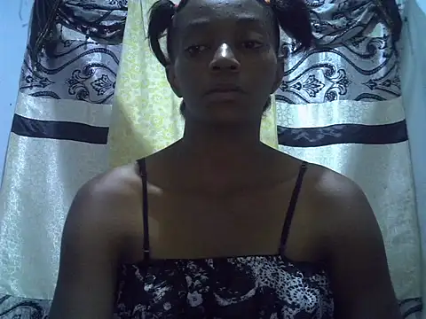 ElianeHot online show from 11/22/25, 07:13