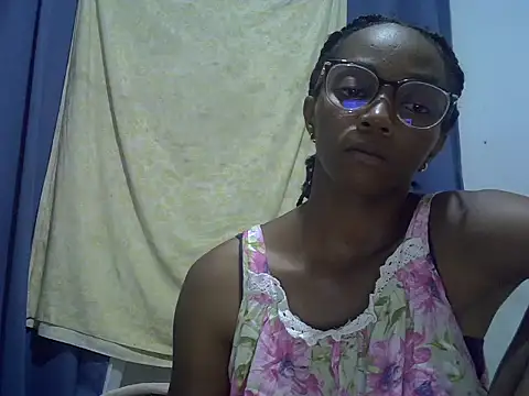 ElianeHot online show from 03/16/26, 08:02