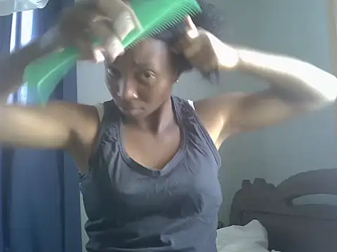 ElianeHot online show from 03/30/26, 12:17